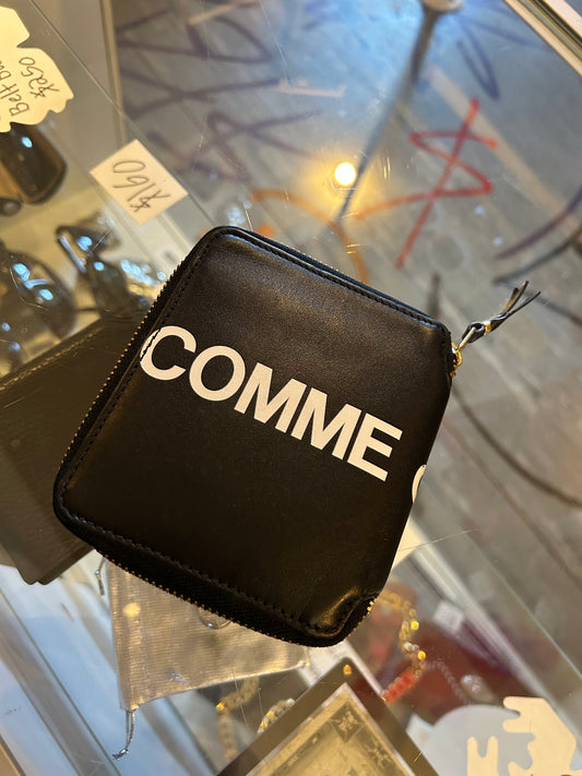 CDG Leather Zip Up wallet