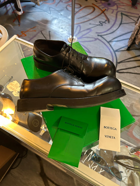 Bottega Helium Derby shoes