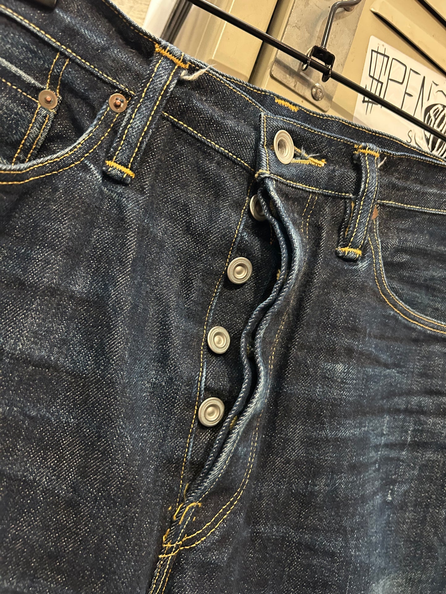Roy Kinda Special Selvedge jeans