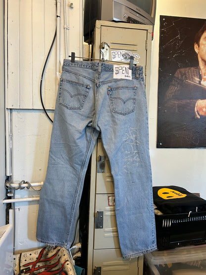 Distressed $pent Signature jeans