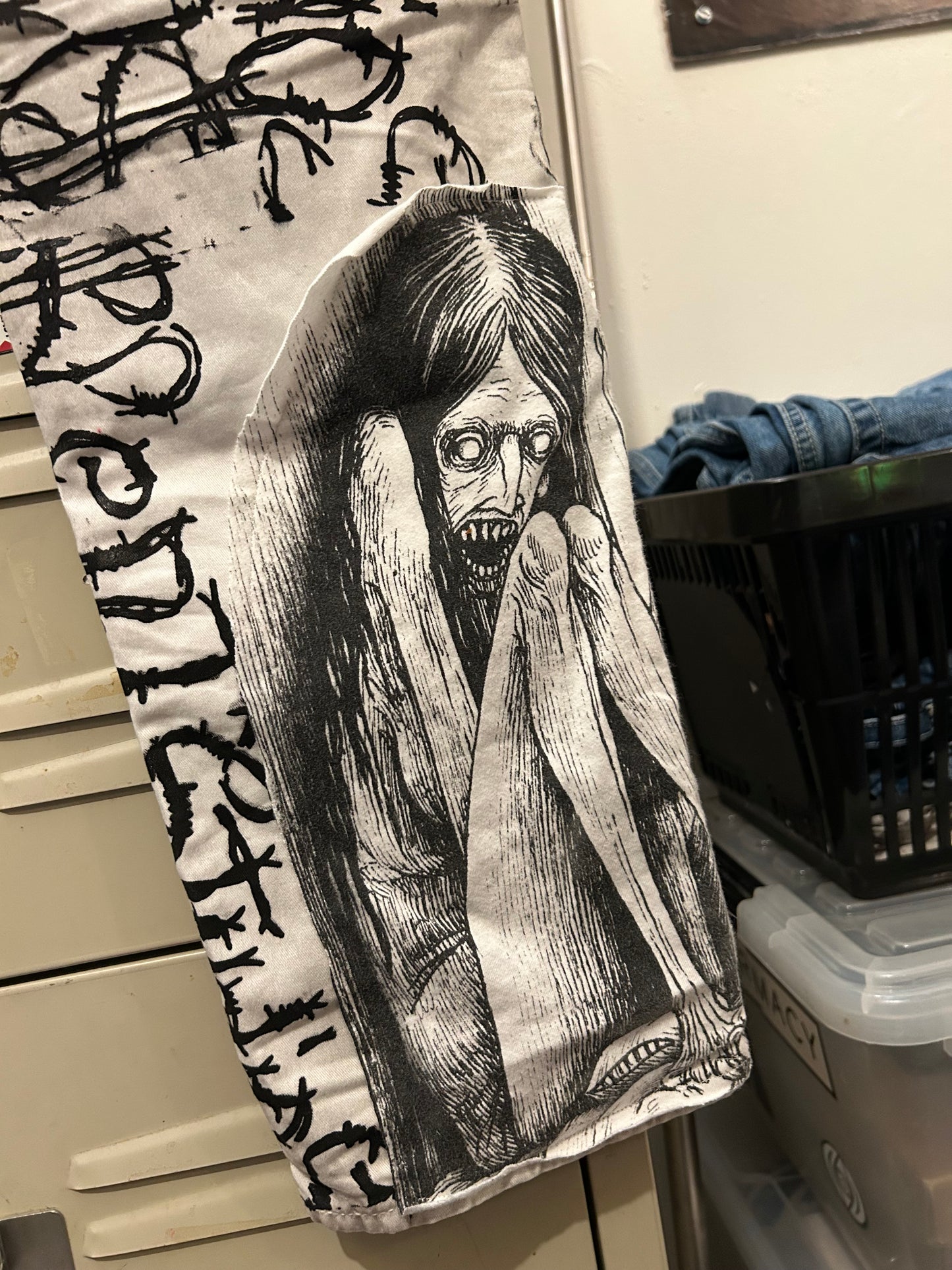 All Over Over Print Barbed pants