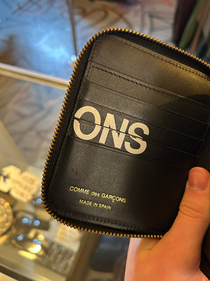 CDG Leather Zip Up wallet