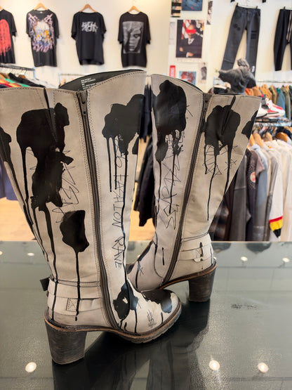 $pent Painted boots
