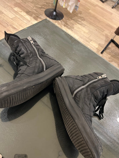 Rick Owen’s Iguana Geobasket sneakers