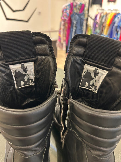 Rick Owen’s Iguana Geobasket sneakers