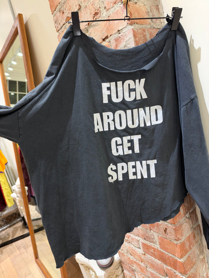 Distressed Oversized Get $pent longsleeve