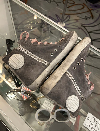 Golden Goose Sneakers