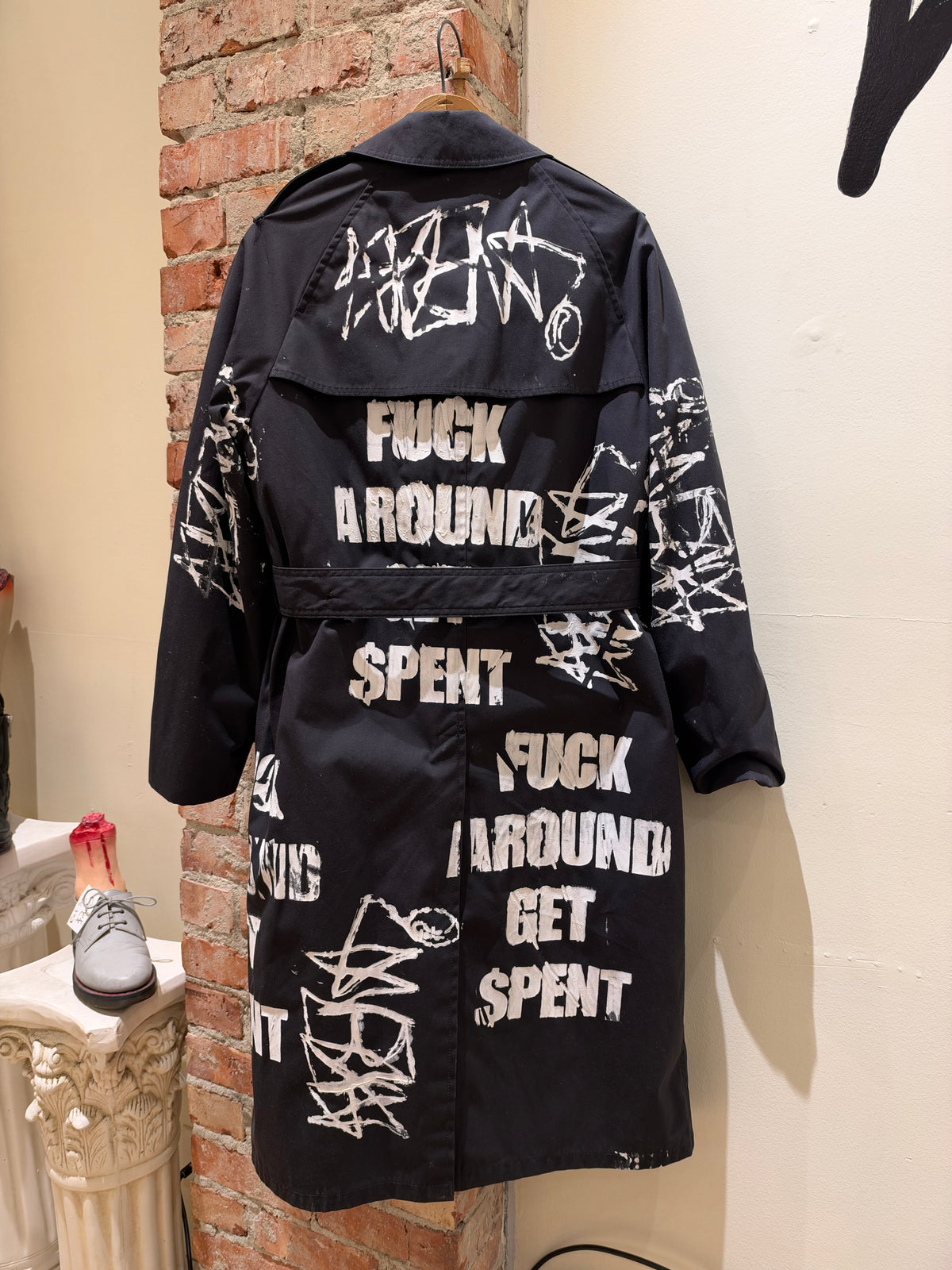 Get $pent Trench coat